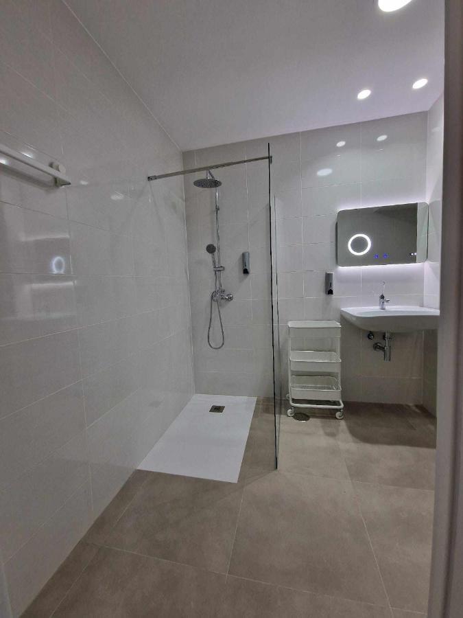 Moderno Apartamento 3 En Calle Marmoles Malaga Luaran gambar